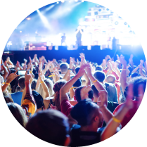 大好きな推しを誰よりも近くで。